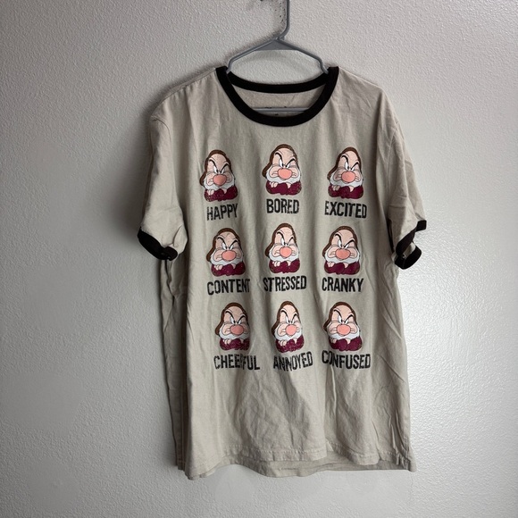 Disney Store Dwarfs Emotions Shirt Size 2XL - Picture 1 of 6